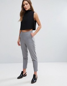 Узкие брюки с оборками на карманах New Look - Серый
