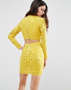 Платье мини с вышивкой и вырезом сзади ASOS - Желтый