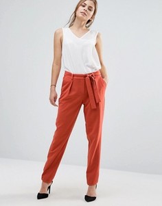 Суженные книзу брюки Vero Moda Gaia - Красный