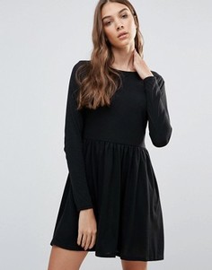 Трикотажное короткое приталенное платье Brave Soul - Черный