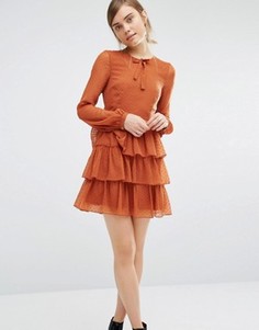 Платье с завязкой у горловины и многоярусной юбкой Vero Moda - Оранжевый