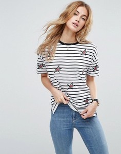 Длинная футболка в полоску с нашивками-звездами ASOS - Мульти