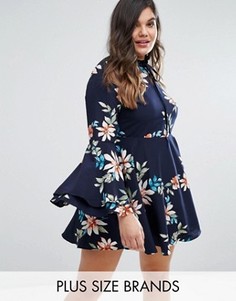 Короткое приталенное платье с цветочным принтом и расклешенными рукавами Alice &amp; You - Мульти