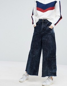Брюки из денима с карманами ASOS - Синий