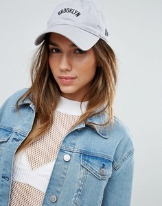 Кепка с логотипом New Era 9Forty Brooklyn - Серый