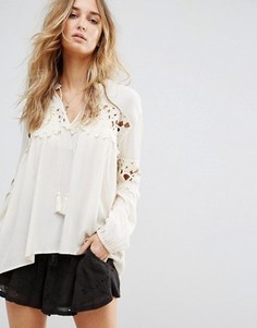 Свободный топ с кружевными вставками Billabong - Кремовый