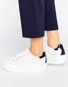 Массивные кроссовки на шнуровке ASOS DUSKY - Белый