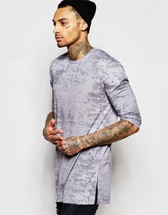 Удлиненный лонгслив с фактурным принтом ASOS - Серый