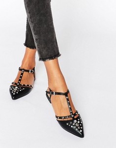 Балетки с острым носком и отделкой заклепками ASOS LOTUS - Черный
