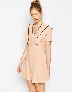 Чайное платье с рюшами ASOS - Розовый