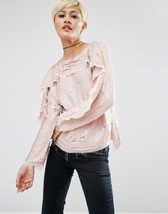 Трикотажный топ с пайетками, оборками и необработанными краями ASOS - Розовый