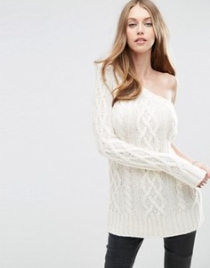 Джемпер на одно плечо с узором косичка ASOS - Кремовый