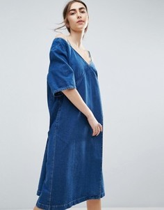 Джинсовое платье с открытыми плечами ASOS WHITE - Синий