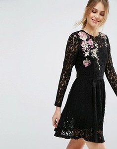 Кружевное платье мини с цветочным узором ASOS - Черный