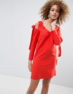 Цельнокройное платье с открытыми плечами и бантом ASOS - Красный
