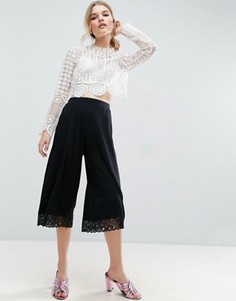 Юбка-шорты с кружевной нижней кромкой ASOS - Черный