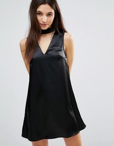 Цельнокройное платье с горловиной-чокер Parisian - Черный