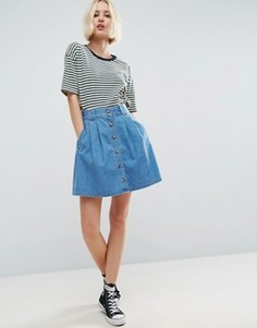 Синяя джинсовая расклешенная мини-юбка на пуговицах ASOS - Синий