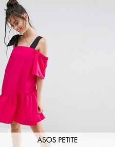 Хлопковое платье с вырезами на плечах ASOS PETITE - Розовый