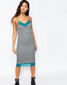 Платье-комбинация миди с контрастной кружевной отделкой ASOS - Серый