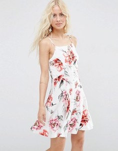 Сарафан с тропическим цветочным принтом ASOS - Мульти