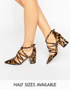 Остроносые туфли на каблуке ASOS SURREAL - Мульти
