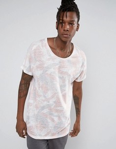 Удлиненная футболка с пастельным художественным принтом ASOS - Розовый