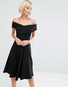 Приталенное платье миди с открытыми плечами ASOS - Черный