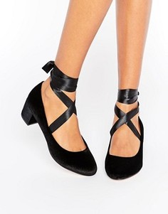 Бархатные туфли на каблуке с завязкой ASOS SO TRUE - Черный