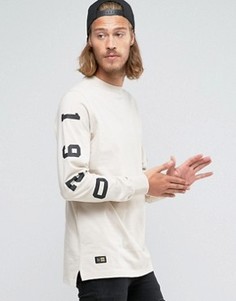 Лонгслив с принтом на рукавах New Era - Бежевый