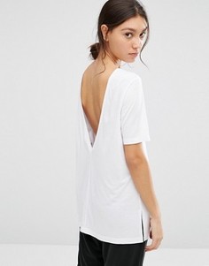 Футболка с V‑образным вырезом сзади и короткими рукавами ASOS - Белый