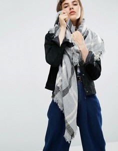 Квадратный oversize‑шарф с принтом в ломаную клетку ASOS - Серый