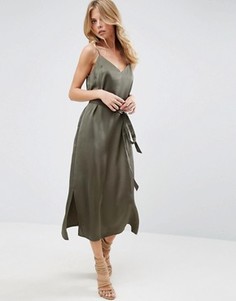 Платье-комбинация миди с поясом ASOS - Зеленый