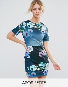 Платье-футболка мини с цветочным принтом ASOS PETITE - Мульти
