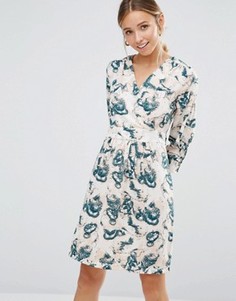 Платье с длинными рукавами и принтом Closet Blu - Кремовый