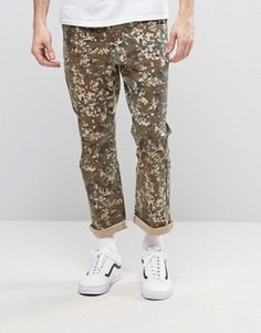 Прямые укороченные брюки с камуфляжным принтом ASOS - Коричневый