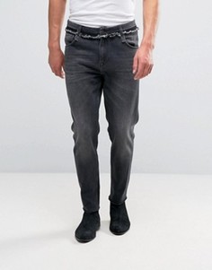 Черные выбеленные джинсы с необработанными поясом и кромками ASOS - Черный