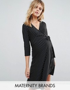 Платье в тонкую полоску с запахом New Look Maternity - Черный