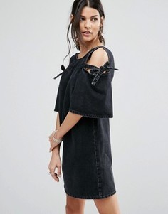 Джинсовое цельнокройное платье с вырезами на плечах ASOS - Черный
