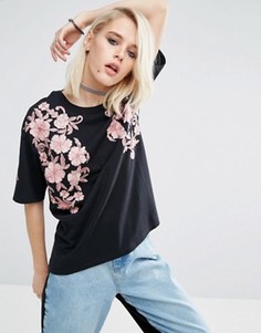 Футболка с цветочной вышивкой ASOS - Черный