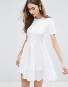 Короткое приталенное платье-футболка из хлопка ASOS - Белый