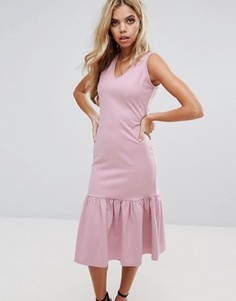 Платье миди с заниженной талией и оборкой по низу Boohoo - Розовый