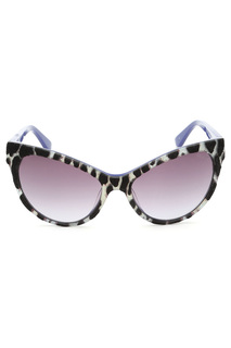 Солнцезащитные очки Guess