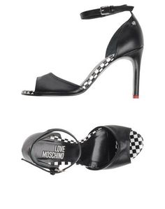 Сандалии Love Moschino