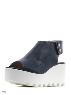 Босоножки Betsy