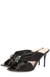Атласные мюли с брошью на шпильке Oscar de la Renta