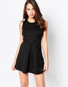 Короткое приталенное платье с карманами AX Paris - Черный
