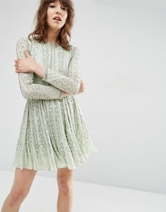 Короткое приталенное платье с отделкой из бисера ASOS - Синий