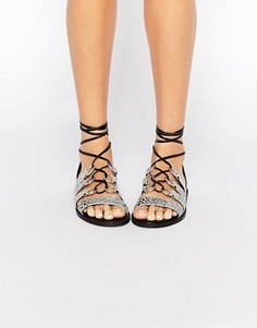Кожаные сандалии с завязками на голени ASOS FRANTIC - Серый