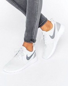 Кроссовки для бега Nike Roshe - Серый